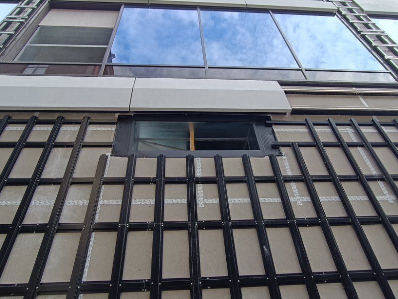 Eedu maja – fassaadi aluskonstruktsioon, Lennuki 2, Tallinn